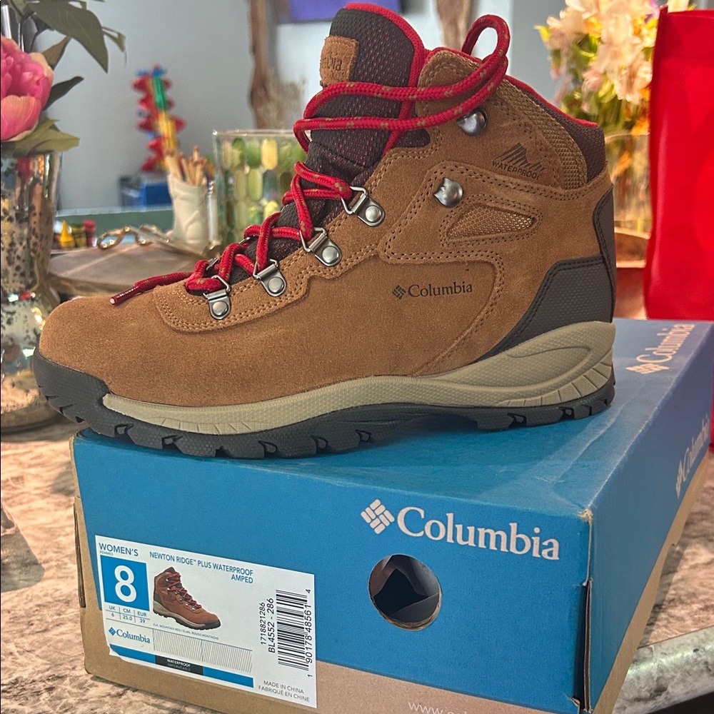 Columbia Brown Hiking Boots with Red Laces
